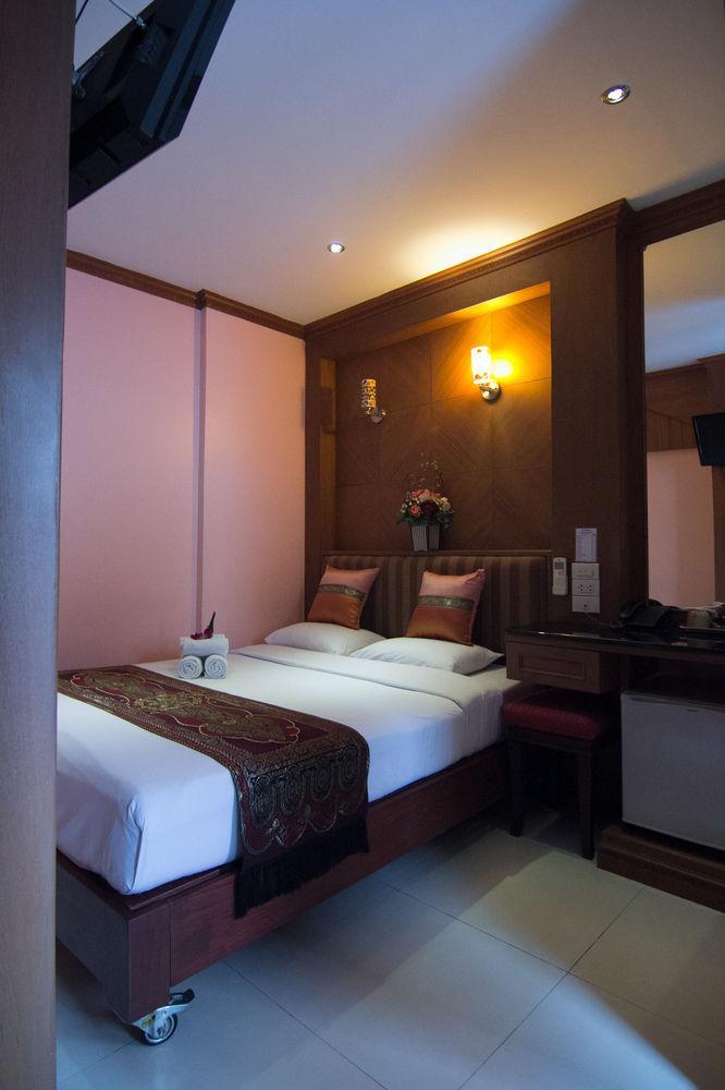 Sky 2 Hotel 2*