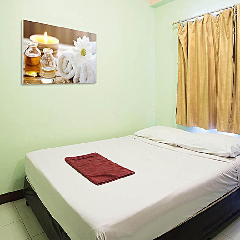 Four Sons Village 2* Bangkok