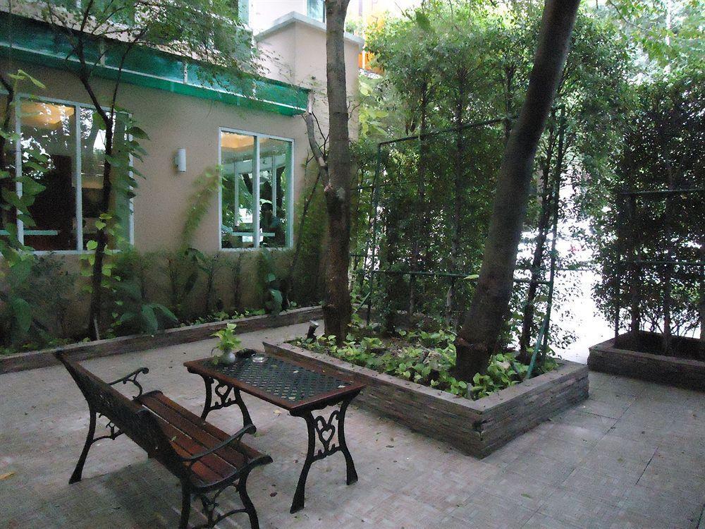 Hotel Calypzo