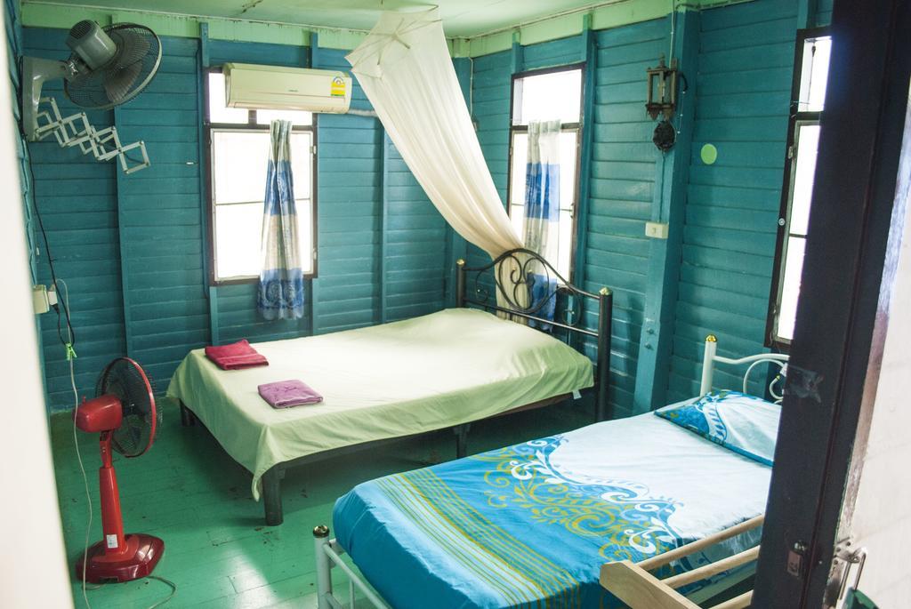 Guest house New Phiman Riverview Bangkok