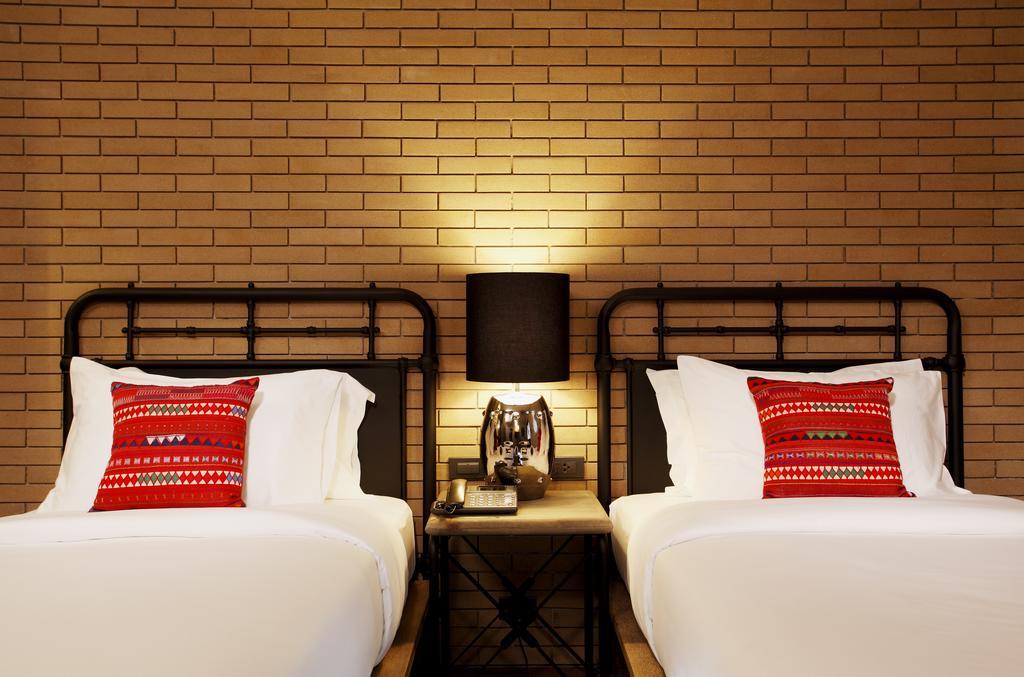 Baan Chart Hotel 4*