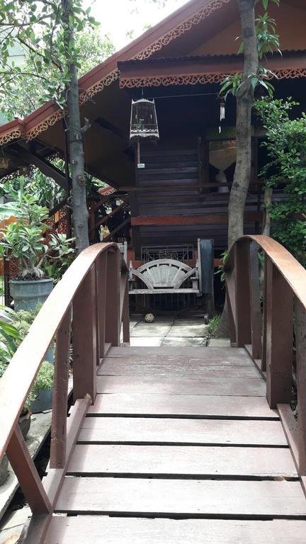 Fahsai Antique Homestay Near Brt * Bangkok
