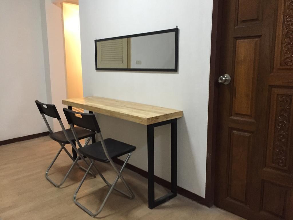 Guest house Once In With Me Bangkok