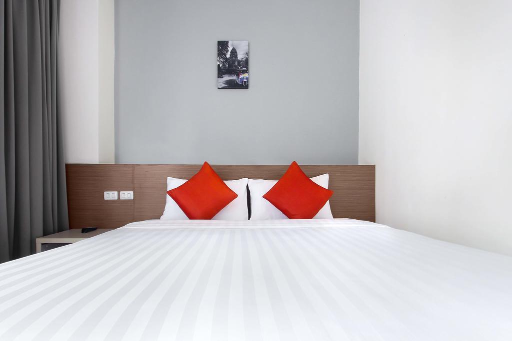 Hotel D Varee Xpress Makkasan Bangkok