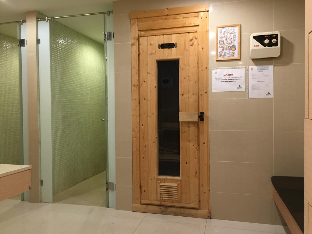 Cozy Studio Walk To Bts Free Wi-Fi Great Location Bangkok