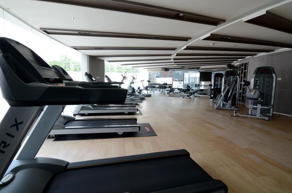 Cozy Studio Walk To Bts Free Wi-Fi Great Location *