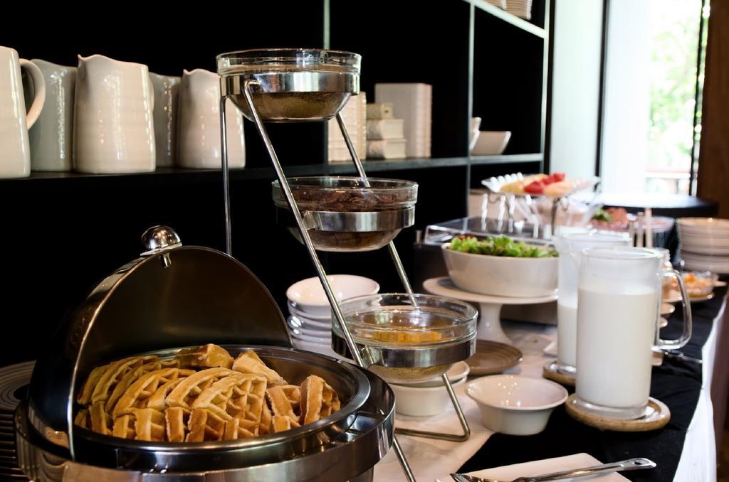 Urbana Langsuan Hotel Bangkok