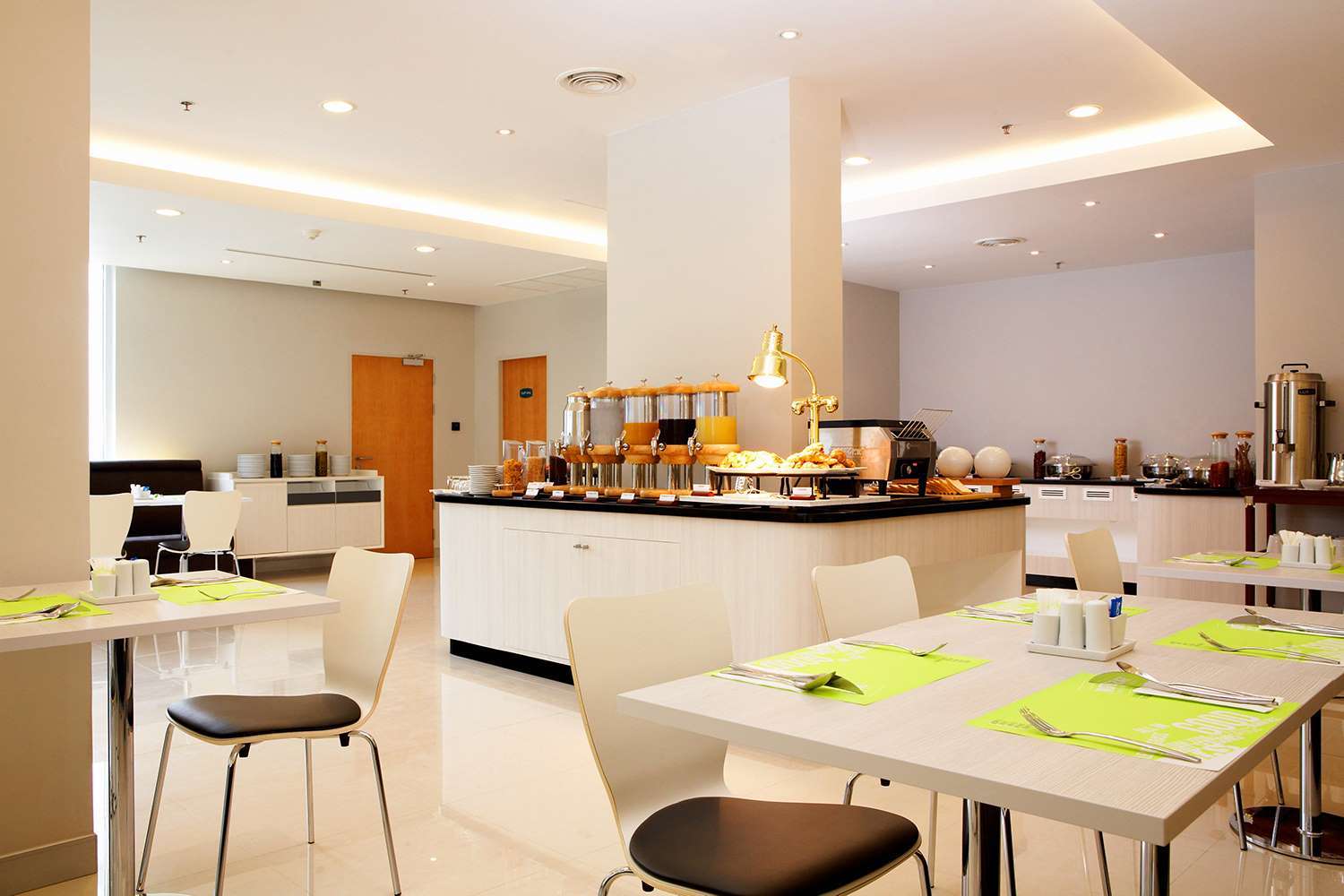 Ibis Sathorn
