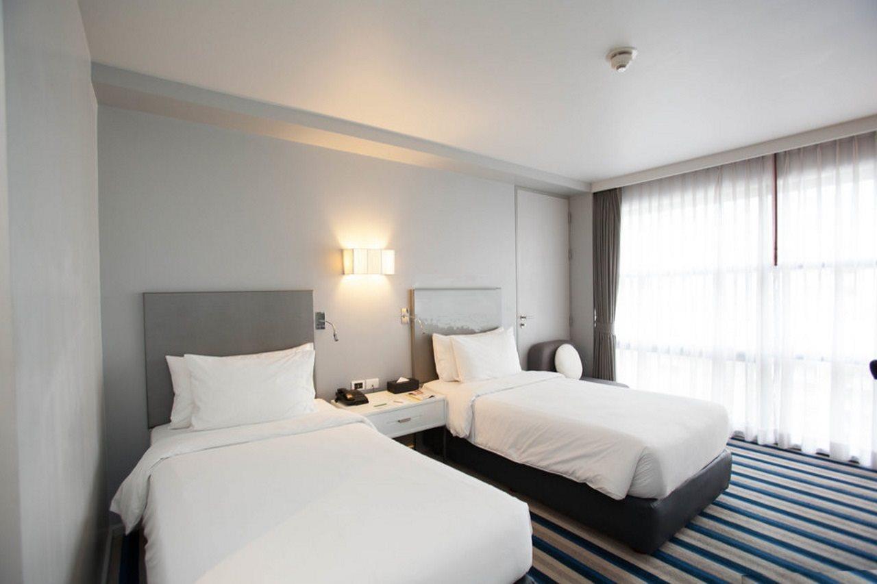 Best Western Sukhumvit 20 4*