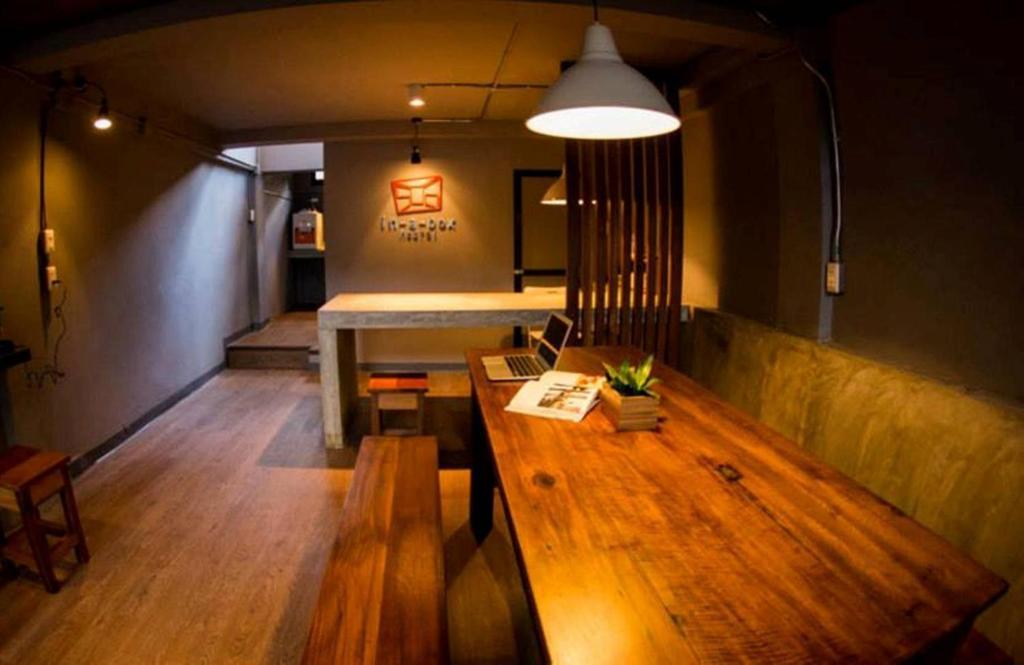 Hostel In A Box