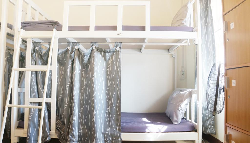 Wake Up Hostel Bangkok