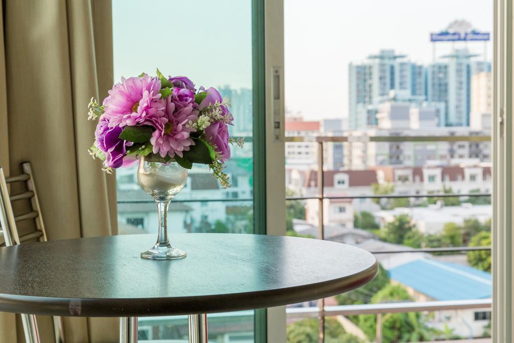 Right Place Sathorn Penginapan