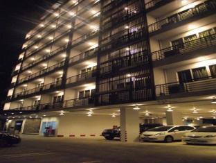 14 Living Hotel 3*