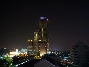 Hotel B2 - Srinakarin
