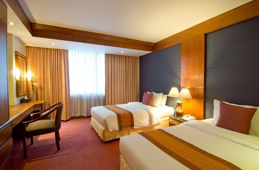 Manhattan 4*