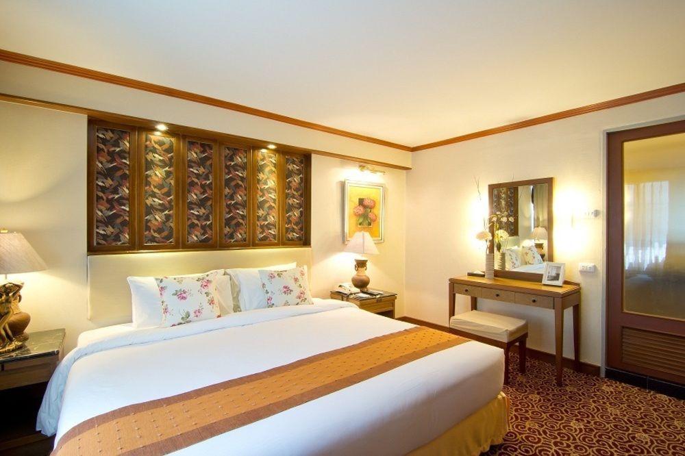 Manhattan 4* Bangkok