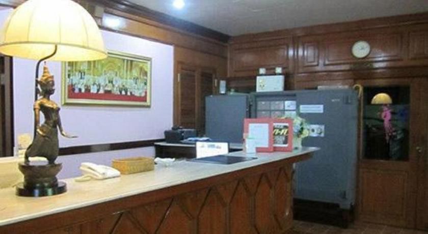 Ruamchitt Travelodge Hotel 3*