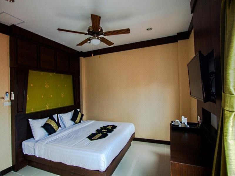 Ibis Sathorn