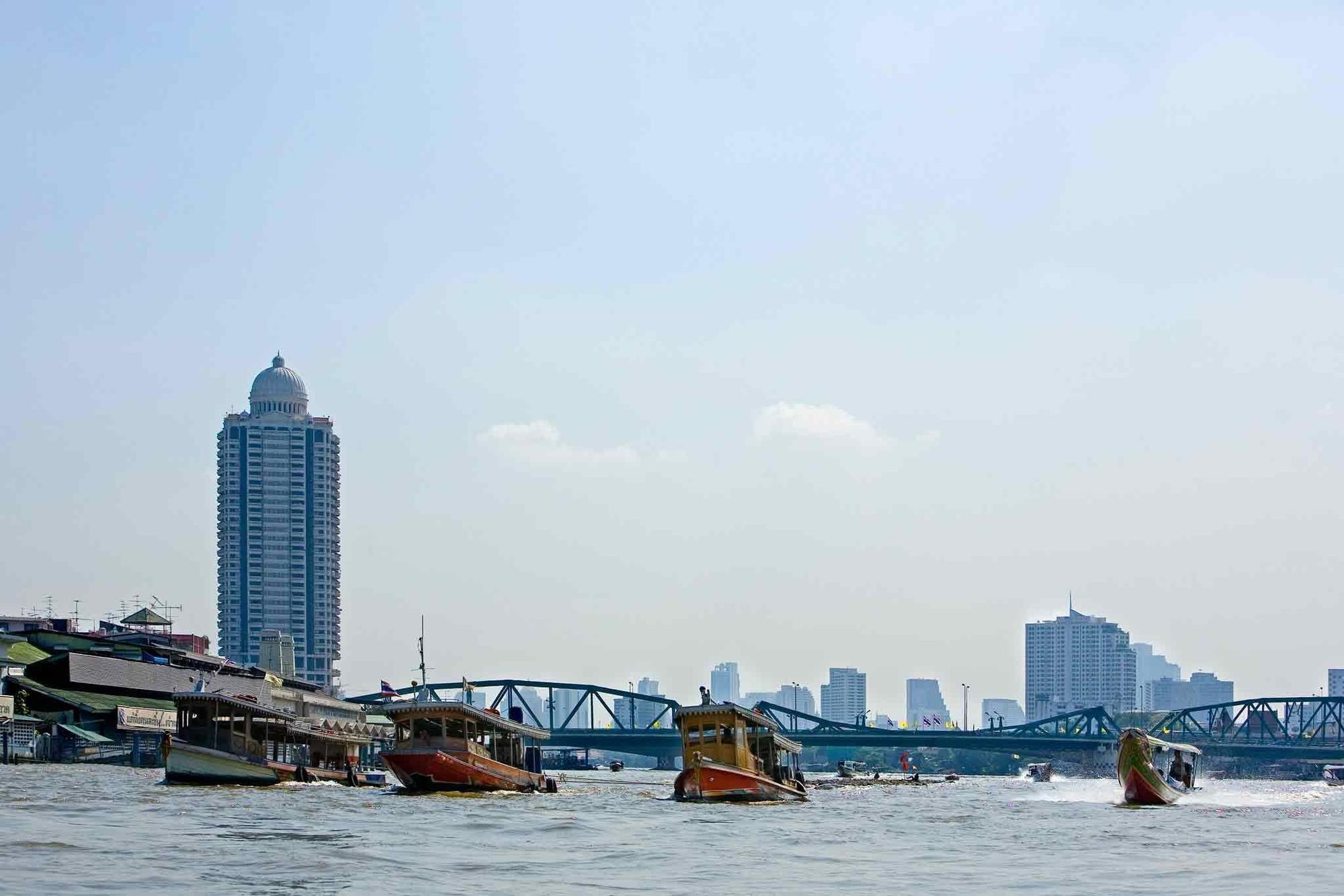 Four Points By Sheraton Ploenchit Sukhumvit Hotel Bangkok