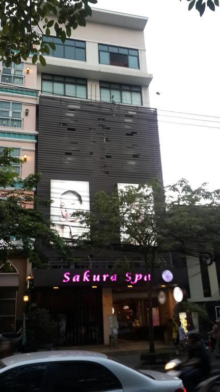 De Sky Sukhumvit Ekkamai Bangkok