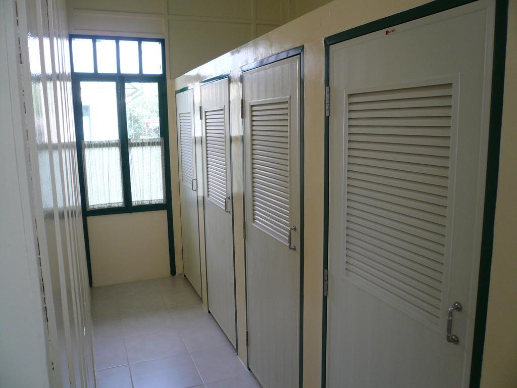 Homestay Samsen Sam Place