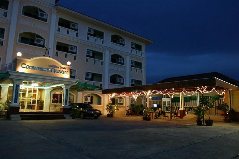Convenient Resort, Suvarnabhumi Airport Hotel