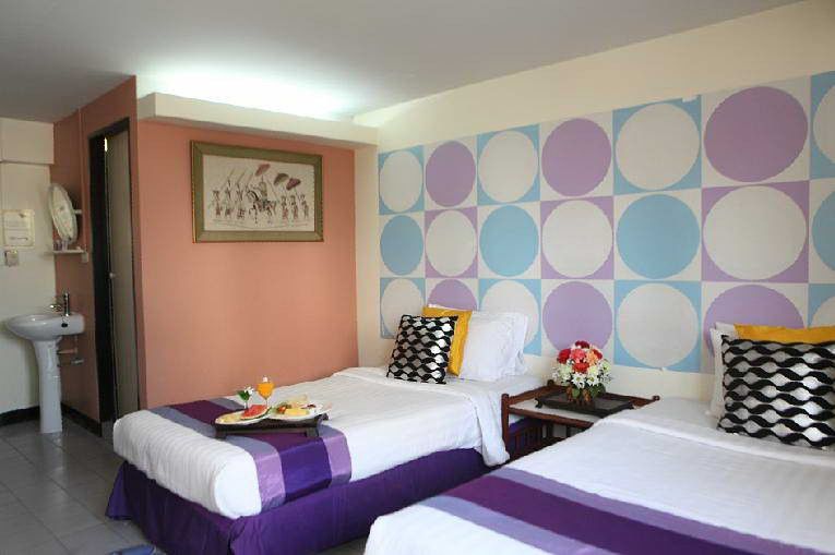 Sawasdee Sukhumvit Hotel 2*