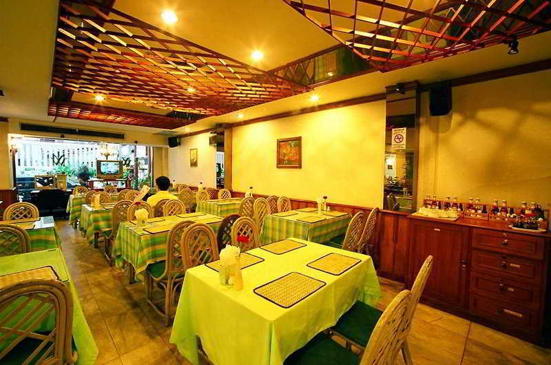 Street Inn, Bangkok