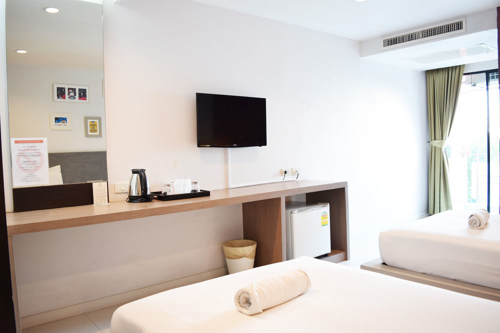 Diamond Ratchada Hotel