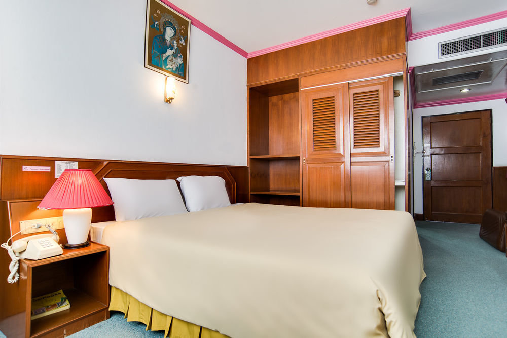 Elizabeth 3* Bangkok