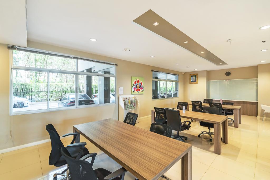 Apartment The Community Rama 9 By Favstay