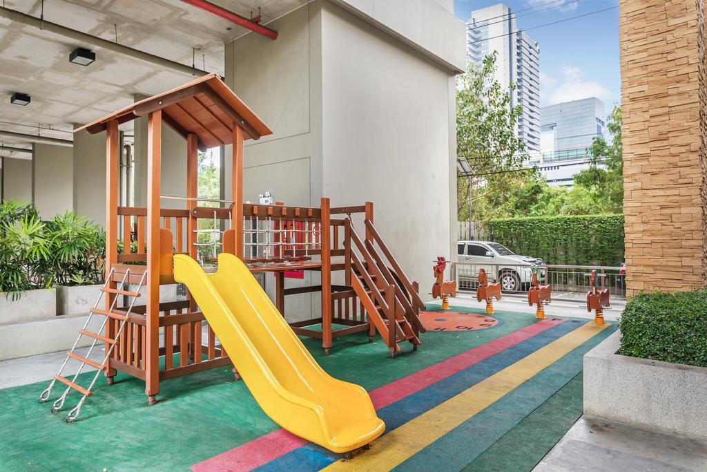 Apartment The Community Rama 9 By Favstay Bangkok