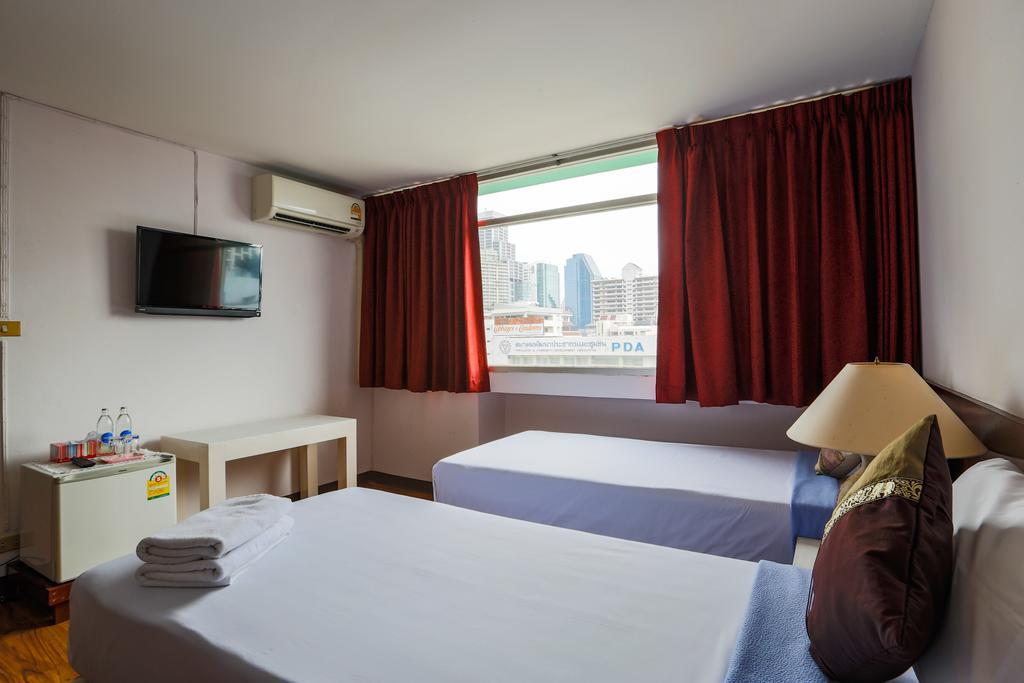 Hotel Ruamchitt Travelodge 3*
