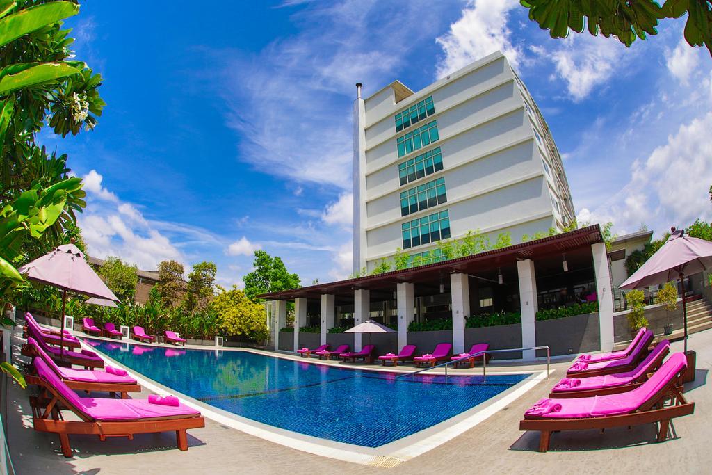 Hotel Amaranth Suvarnabhumi - Free Suvarnabhumi Airport Shuttle 5*