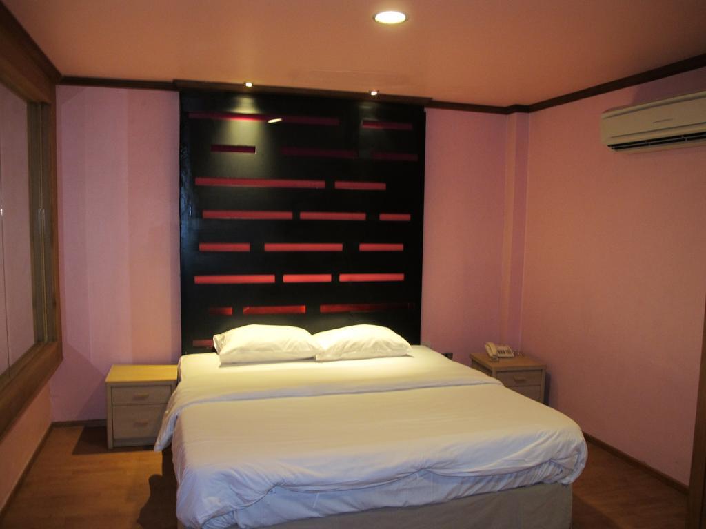 Suriwongse Bangkok