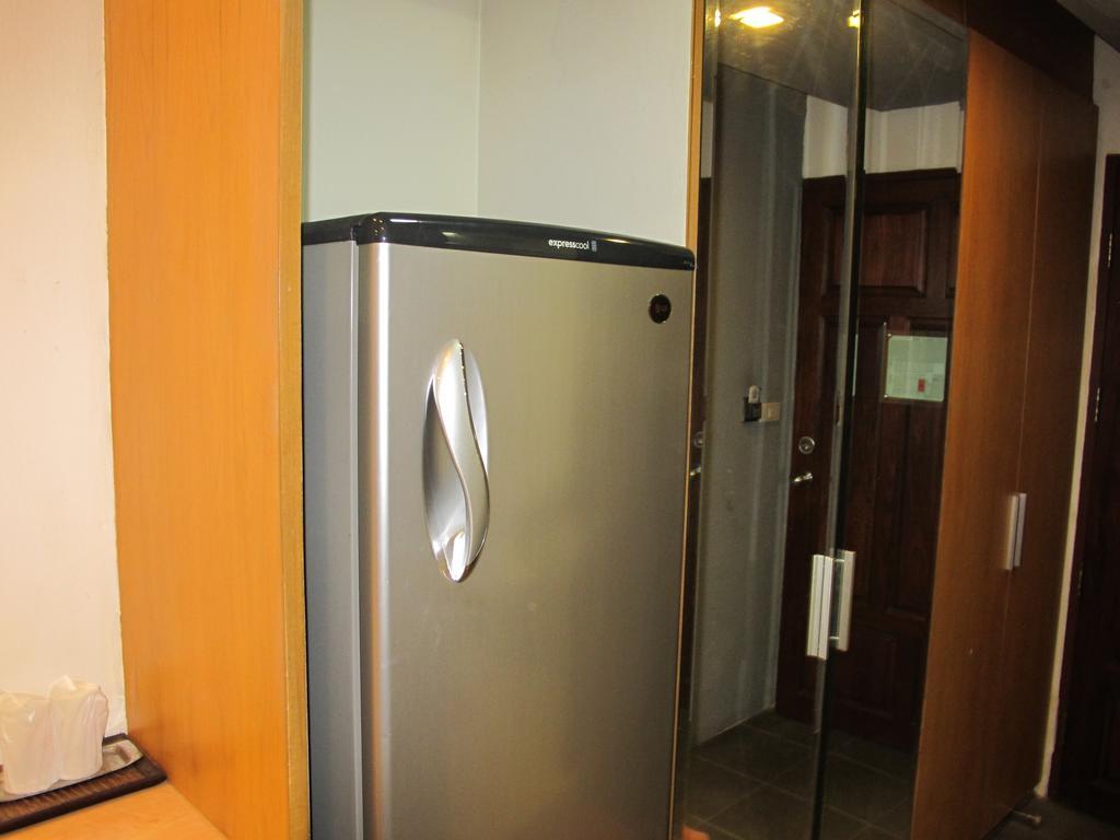 Hotel Suriwongse Bangkok
