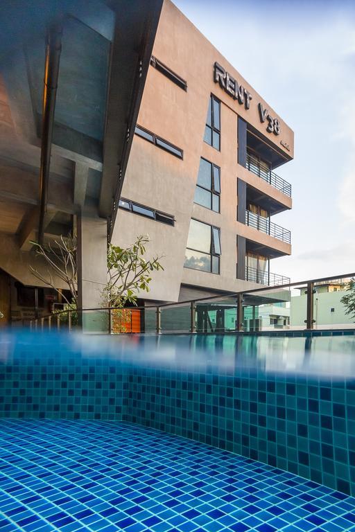 Rent V38 Aparthotel Bangkok