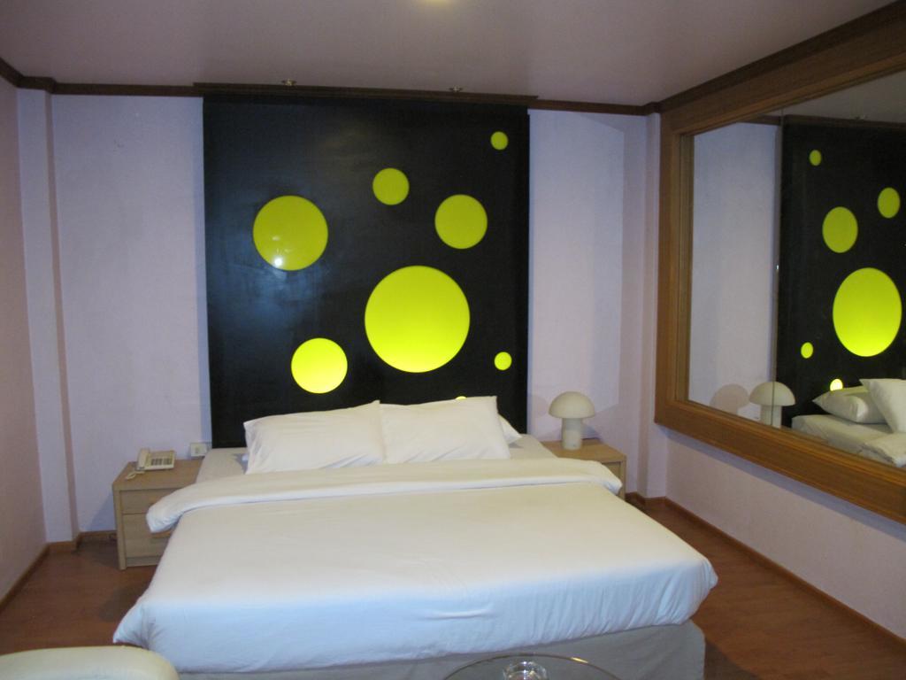 Suriwongse Hotel Bangkok