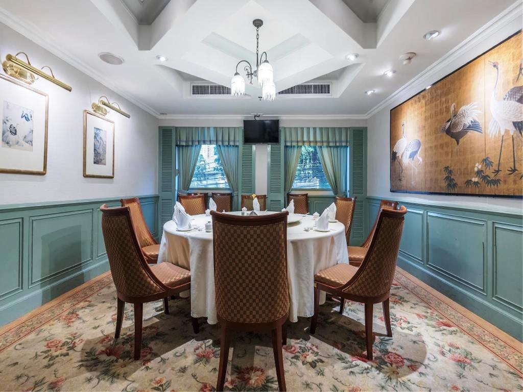 Hotel Evergreen Laurel