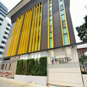 Bizotel Premier &