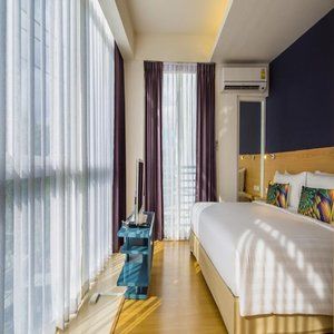 Bizotel Premier & Hotel Bangkok