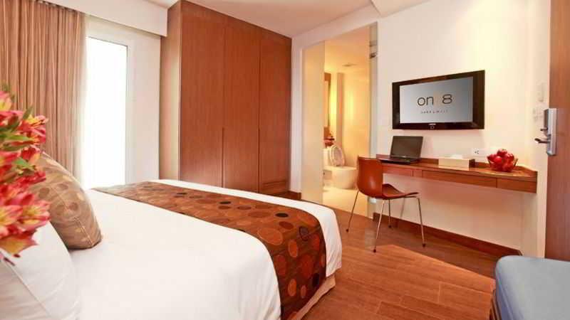 On 8 Sukhumvit Nana By Compass Hospitality Hotel