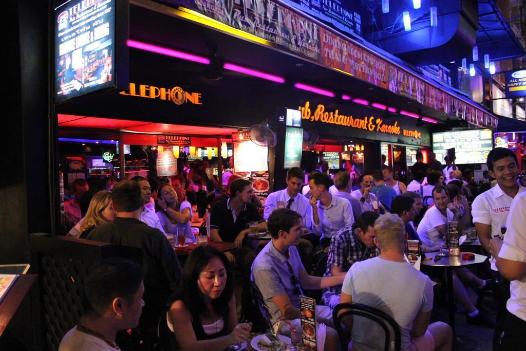 Hotel Pula Silom 3*