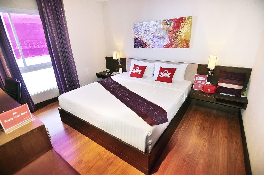 Hotel Zen Sukhumvit Soi 10 Banguecoque