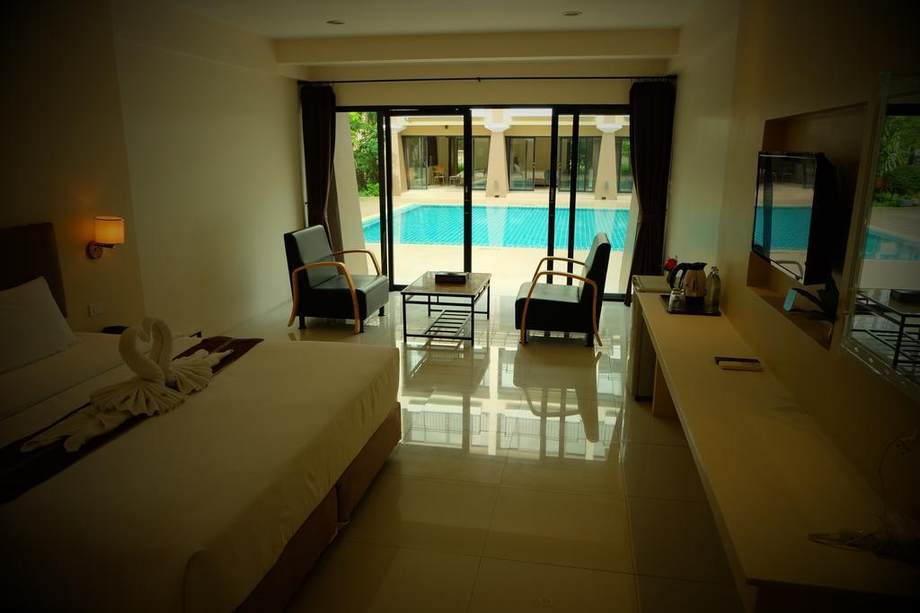 Hotel Summer Tree