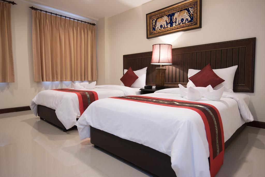 Hotel True Siam Rangnam 4*