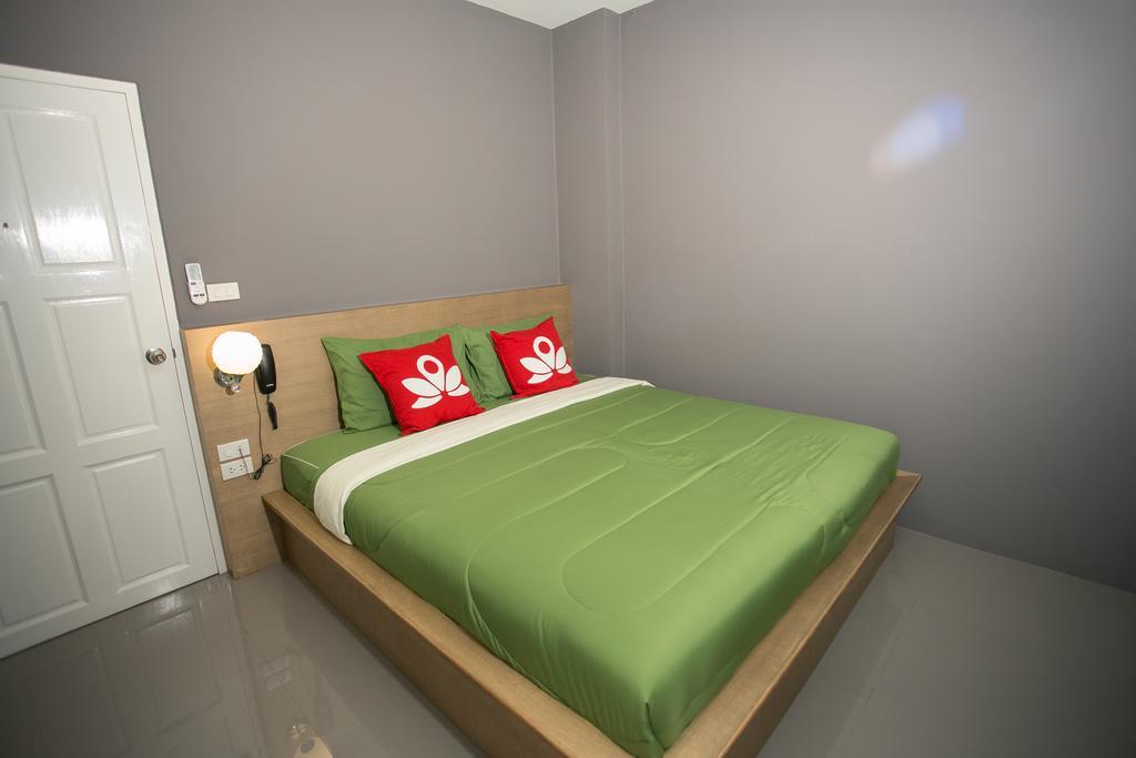 Zen D-well Don Muang Hotel