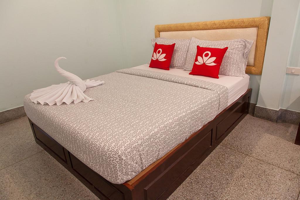 Hotel Zen Siripong Road 2*