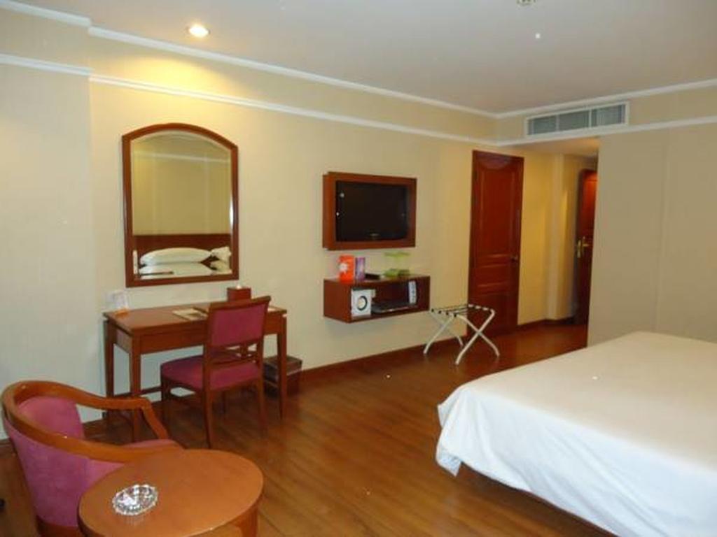The Palazzo Hotel 4*