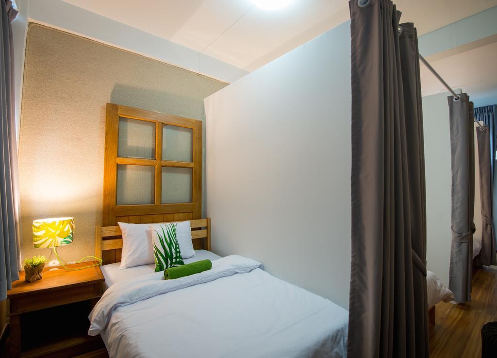 Victory Park Hostel Bangkok